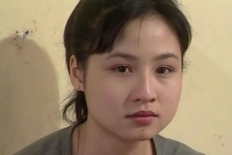 Hồ Ngọc Hà và Vi Cầm trong phim Hoa Cỏ May, biểu tượng cho hành trình dài của nghệ sĩ Việt.