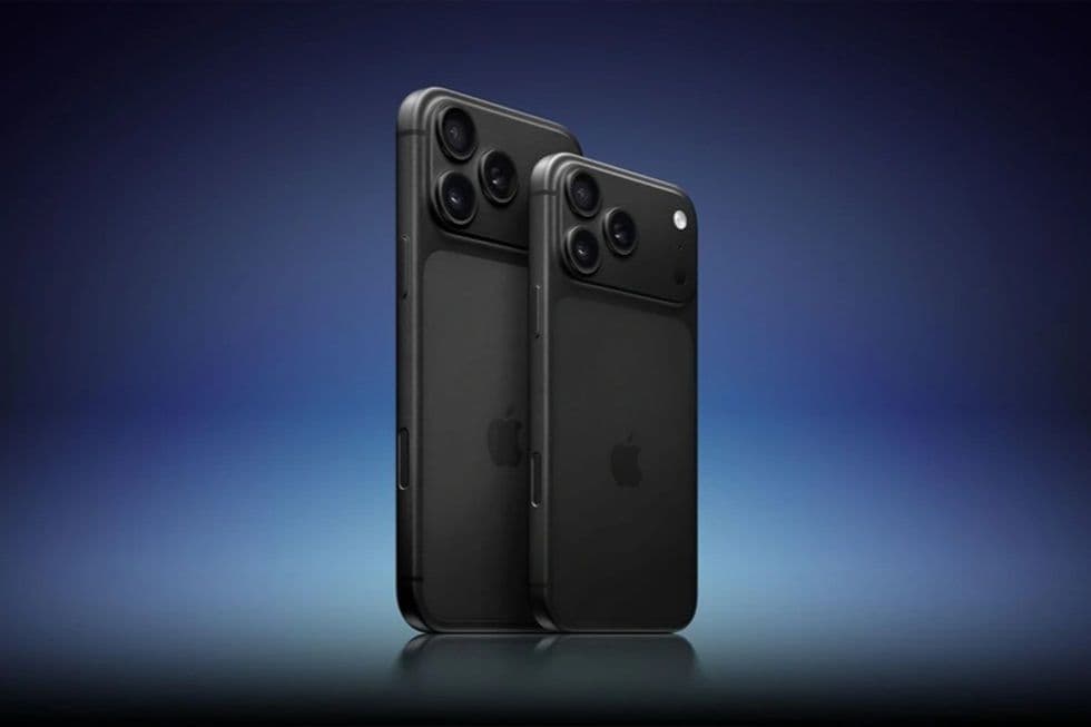 Hai mẫu iPhone 18 Pro Max màu đen tượng trưng cho sự ổn định và cải tiến của Apple