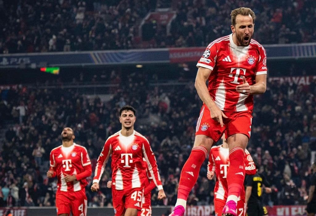 Harry Kane ăn mừng giúp Bayern Munich giành vé vào vòng 1/8 Champions League