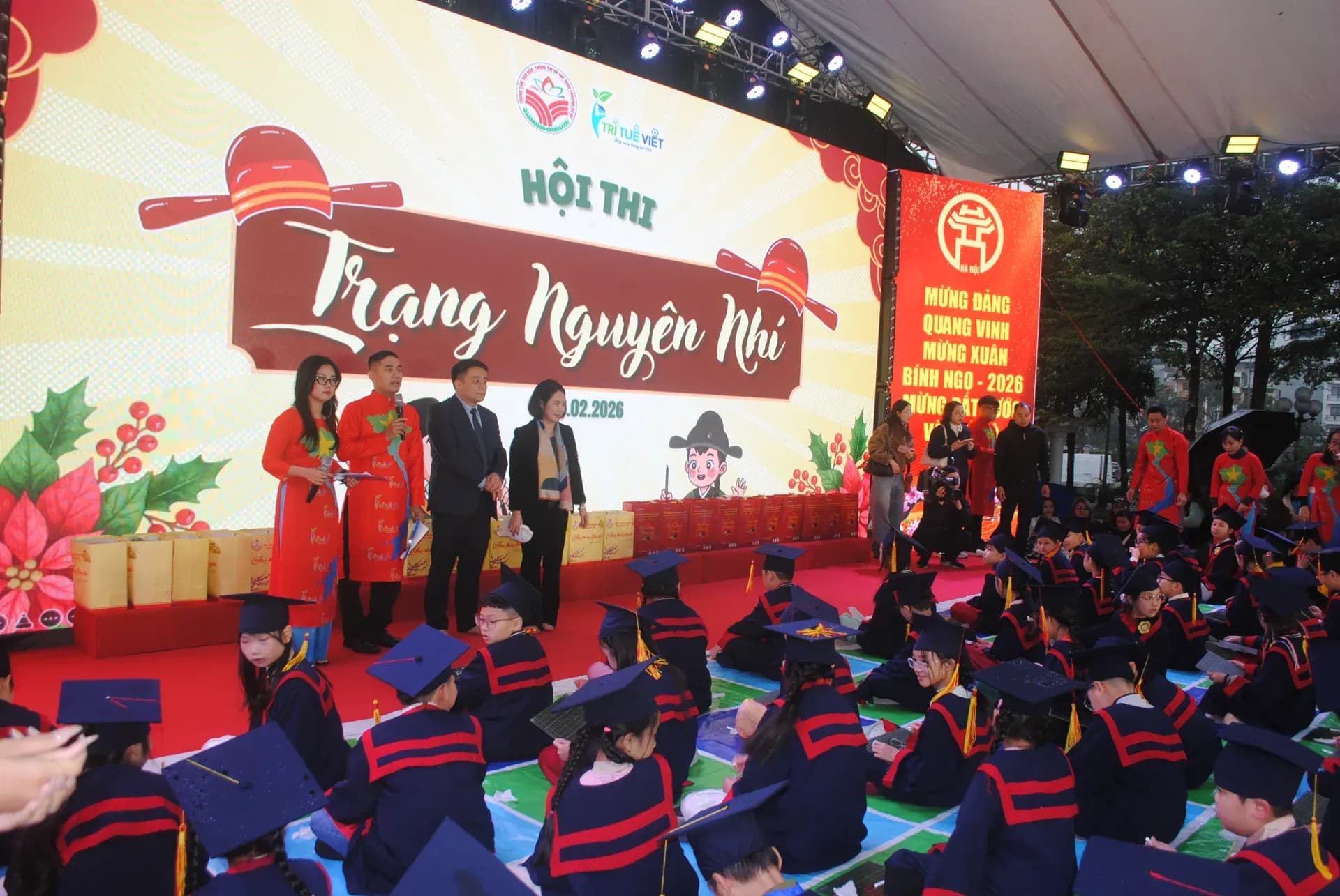 Học sinh tham gia "Hội thi Trạng Nguyên Nhí" trong không khí Tết, góp phần gìn giữ và phát huy văn hóa truyền thống.