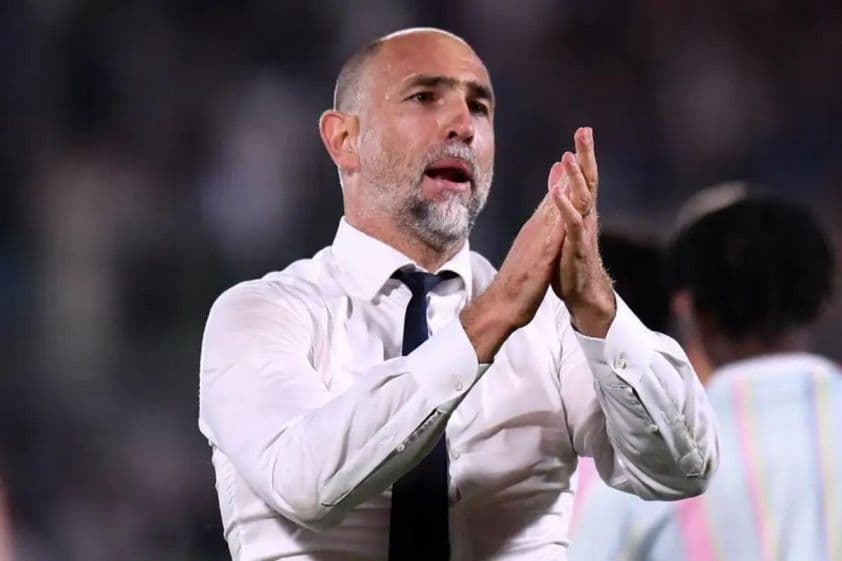 HLV Igor Tudor của Juventus phát biểu trong buổi họp báo trước trận đấu với Man City.