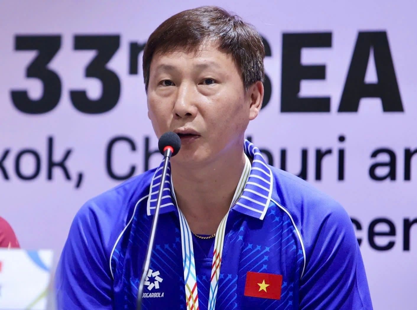 HLV Kim Sang-sik, người sẽ dẫn dắt U23 Việt Nam kiểm nghiệm chiến thuật và phát triển cầu thủ tại ASIAD 2026.