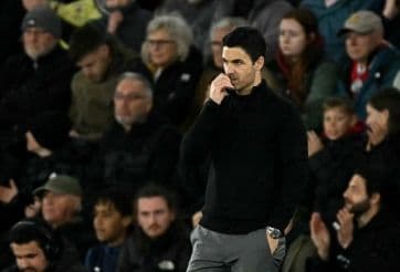 HLV Mikel Arteta suy tư về chiến lược giúp Arsenal tìm lại 'trái tim thép'.
