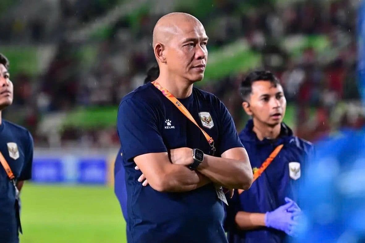 HLV Nova Arianto của U19 Indonesia, người đã thừa nhận sức mạnh của U19 Việt Nam.