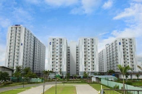 Hình ảnh các tòa nhà chung cư hiện đại tại khu tái định cư Thượng Thanh, nơi an cư mới cho người dân.