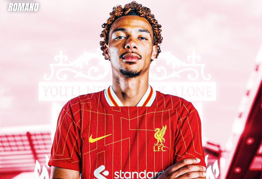 Hugo Ekitike trong áo đấu Liverpool, biểu tượng cho bản hợp đồng kỷ lục.