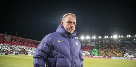 Huấn luyện viên Hansi Flick của Barcelona tại buổi họp báo sau trận đấu căng thẳng với Albacete.