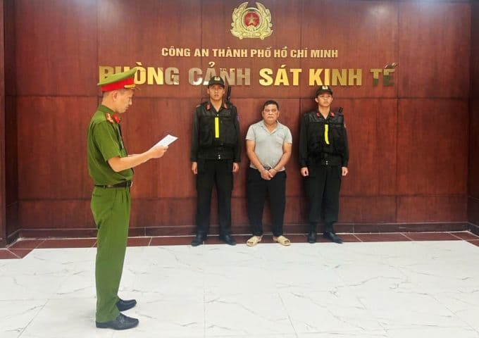 Huỳnh Văn Trường, đối tượng chính trong vụ án 'thủy tinh lỏng', bị Công an TP HCM bắt giữ