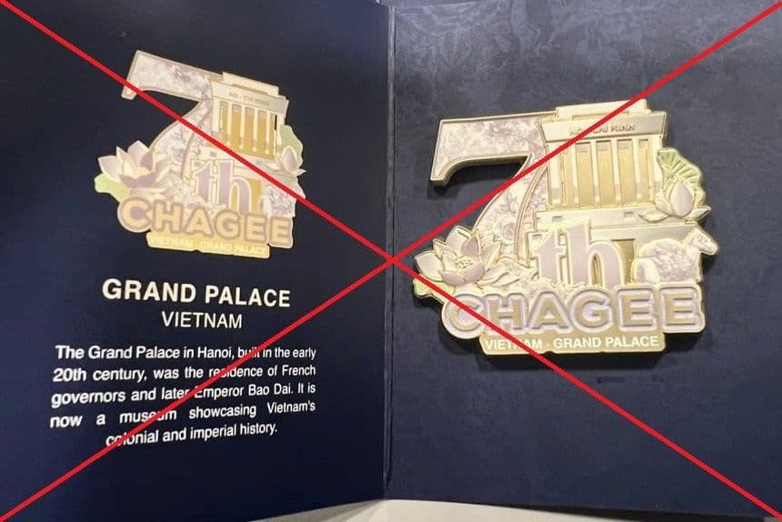 Huy hiệu Chagee với hình ảnh gây tranh cãi về chủ quyền bị gạch chéo.