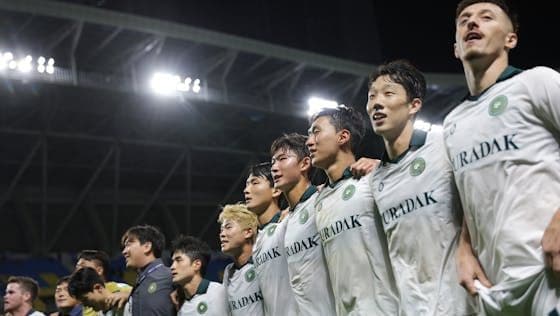 Đội bóng K League 2 thể hiện tinh thần đồng đội và quyết tâm vượt qua thử thách playoff.