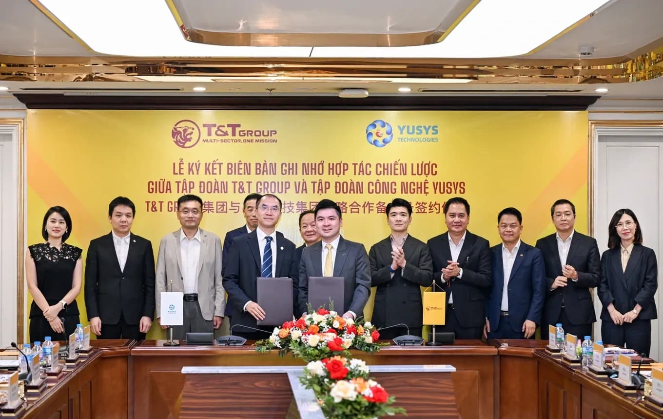 Đại diện T&T Group và Yusys hợp tác xây dựng hệ sinh thái công nghệ tài chính, thể hiện cam kết minh bạch và chính trực trong kinh doanh