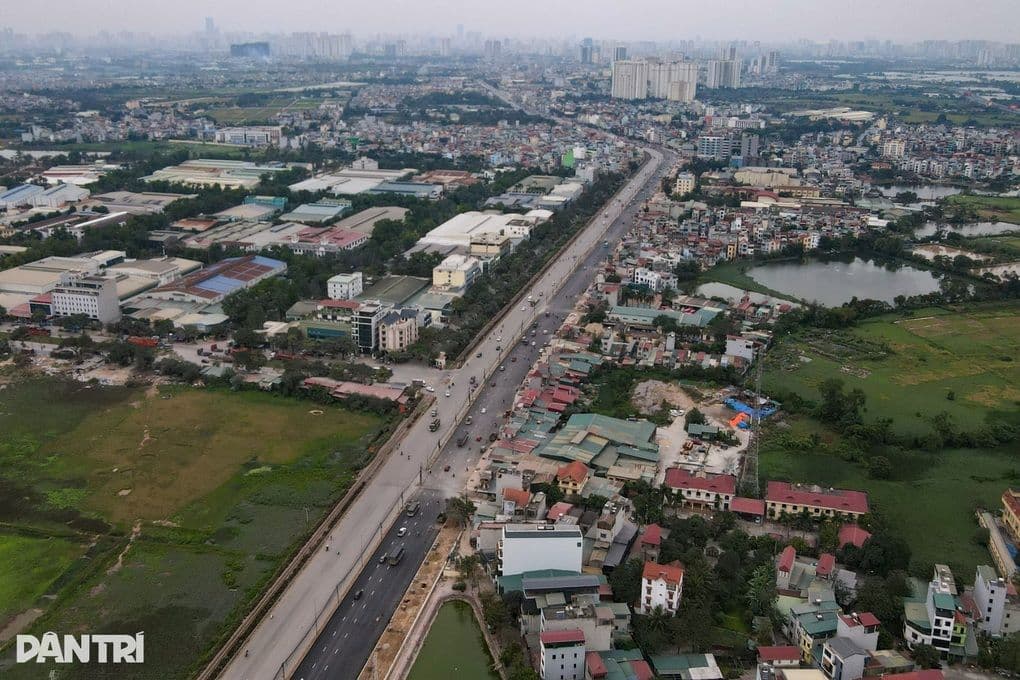 Đại lộ 1A mở rộng nhìn từ trên cao, thể hiện quy mô và tác động đến cảnh quan đô thị Hà Nội.