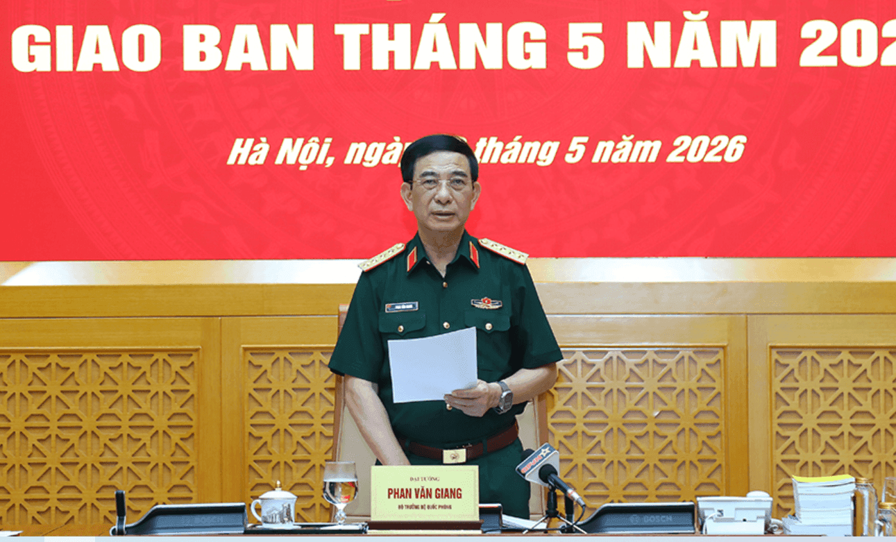 Đại tướng Phan Văn Giang chủ trì cuộc họp về quốc phòng
