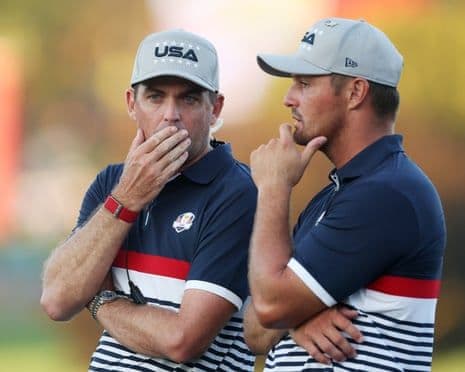 Đội trưởng Mỹ Keegan Bradley và Bryson DeChambeau trên sân golf Bethpage Black tại Ryder Cup 2025.