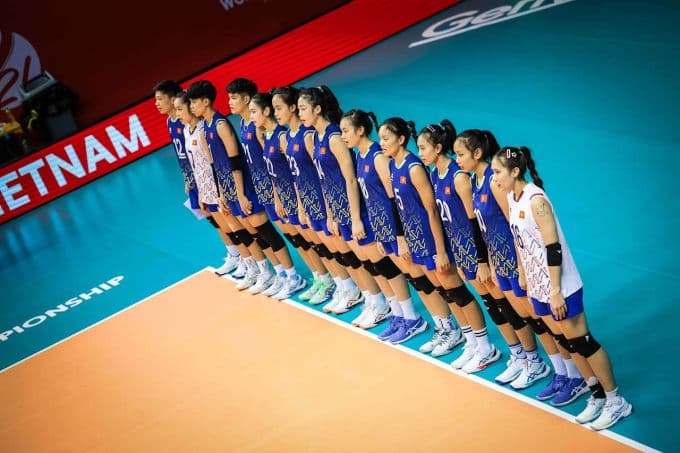 Đội tuyển U21 bóng chuyền nữ Việt Nam tại Giải Vô địch Thế giới 2025, thể hiện tinh thần sẵn sàng đối mặt thử thách.