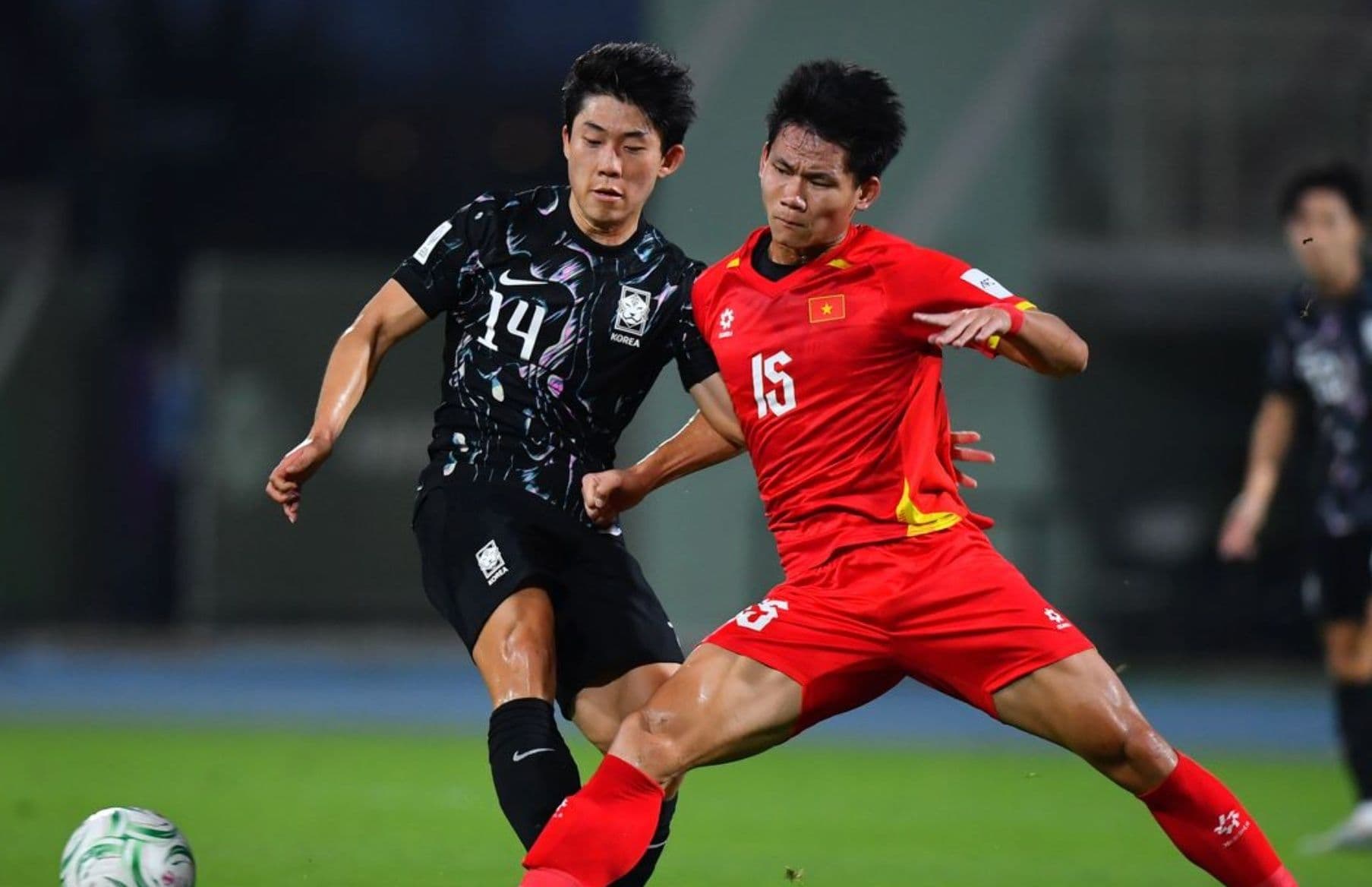 Đội tuyển U23 Việt Nam ăn mừng huy chương đồng tại VCK U23 châu Á 2026 trong phòng thay đồ.