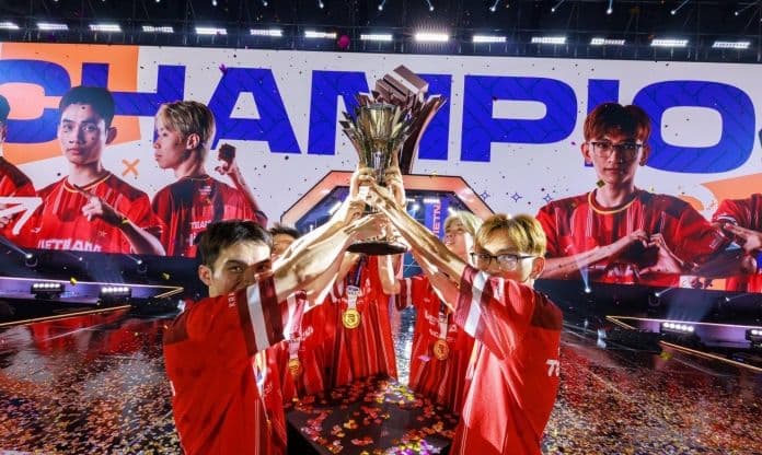 Đội tuyển Việt Nam nâng cao cúp vô địch tại PUBG Nations Cup 2025, khẳng định đẳng cấp quốc tế.