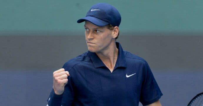 Jannik Sinner ăn mừng chiến thắng tại China Open 2025