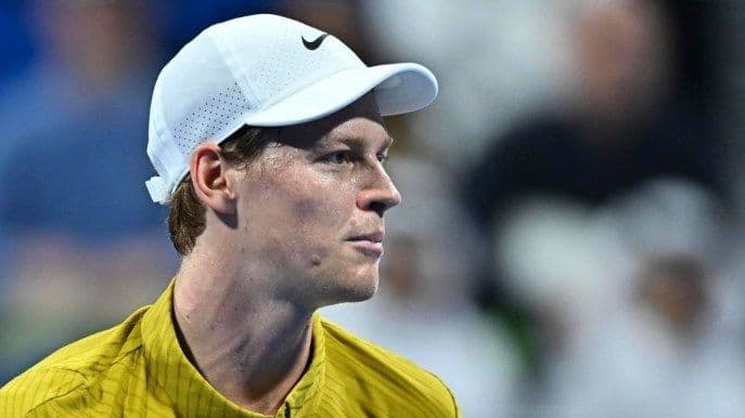 Jannik Sinner tại Indian Wells 2026, nhìn về phía trước với sự ổn định và câu hỏi về tiền thưởng.