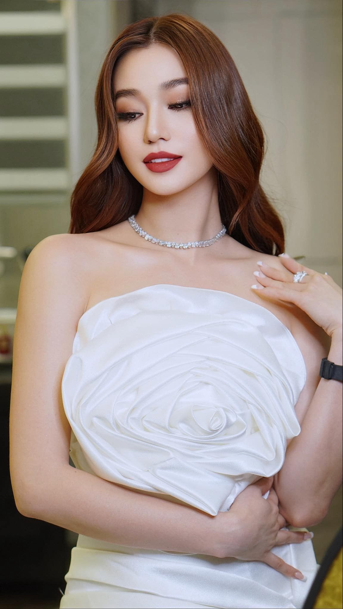 Khánh My tự tin với quyết định không kết hôn, tự định nghĩa hạnh phúc theo cách riêng của mình.