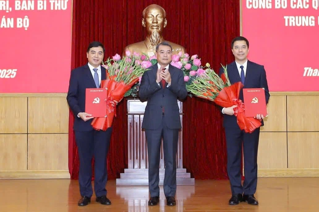 Lễ công bố quyết định bổ nhiệm Phó Bí thư Tỉnh ủy cho ông Nguyễn Hồng Phong.