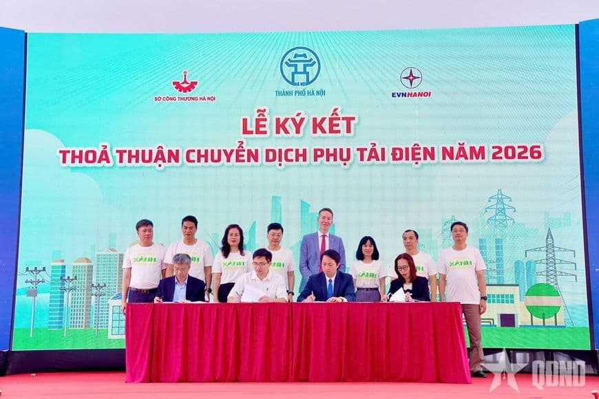 Lễ ký kết thỏa thuận chuyển dịch vụ tải điện năm 2026, thể hiện quyết tâm của Việt Nam trong việc xây dựng nền kinh tế xanh.