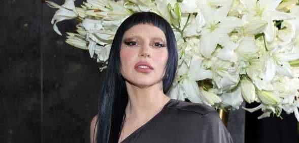 Lady Gaga với mái tóc đen và trang điểm ấn tượng, dẫn đầu danh sách đề cử VMA 2025.