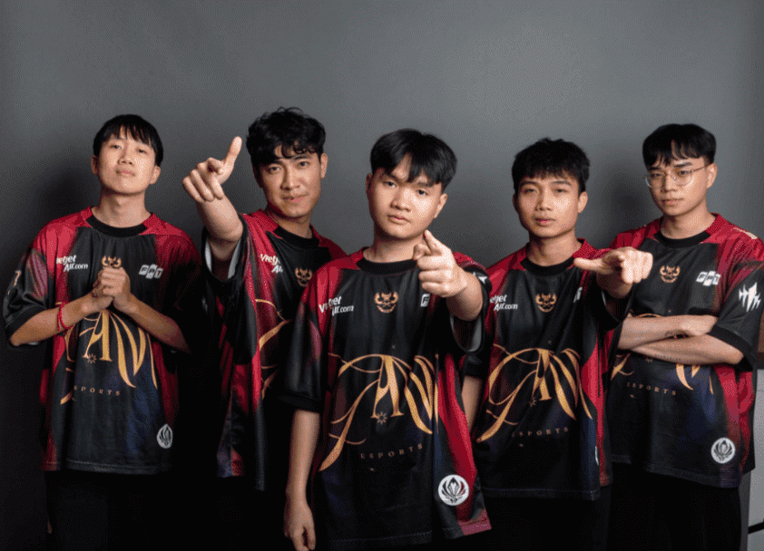 Lịch thi đấu các trận mở màn giải Liên Minh Huyền Thoại EWC 2025, bao gồm GAM Esports và HLE.