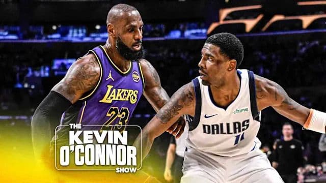 LeBron James trong màu áo Lakers đối đầu cầu thủ Dallas Mavericks trên sân bóng rổ