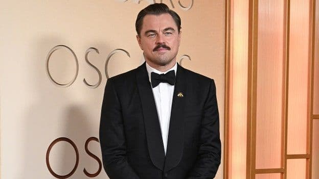Leonardo DiCaprio, diễn viên chính trong "Một Trận Chiến Này Nối Tiếp Trận Chiến Khác", tại lễ trao giải Oscar 2026.