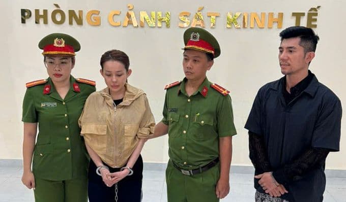 Lương Bằng Quang và Ngân 98 tại cơ quan điều tra liên quan vụ án hối lộ