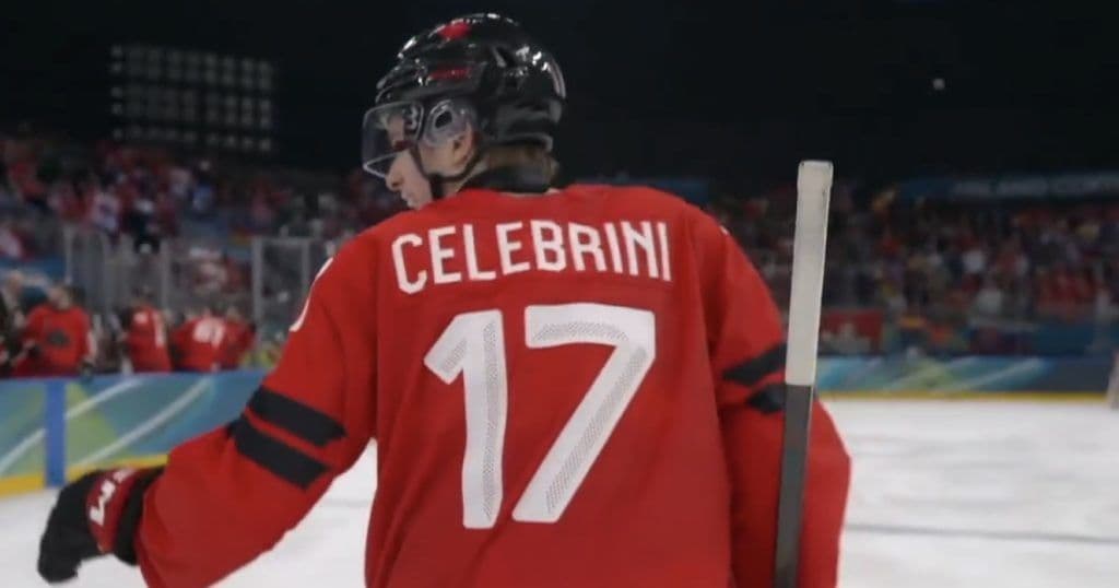 Macklin Celebrini, ngôi sao trẻ của Canada, trên sân băng tại Thế vận hội Milano Cortina 2026.