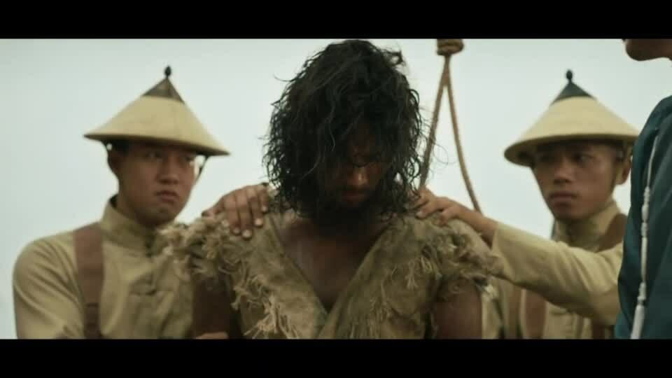 Mai Tài Phến trong vai Võ Tòng ở hậu trường phim 'Đất rừng phương Nam', một trong những vai diễn nổi bật trước khi anh làm đạo diễn.