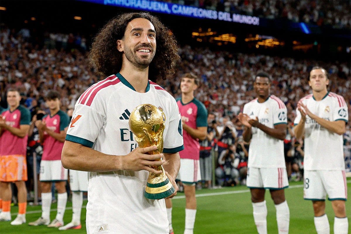 Marc Cucurella của Real Madrid ăn mừng chiến thắng, thể hiện dấu ấn chiến thuật của Mourinho.