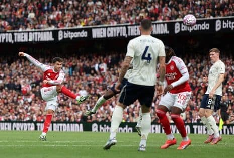 Martin Zubimendi ghi bàn mở tỷ số cho Arsenal.
