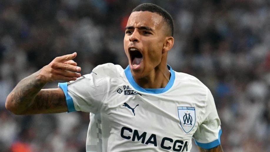 Mason Greenwood ăn mừng bàn thắng, đánh dấu sự hồi sinh ngoạn mục tại Marseille.