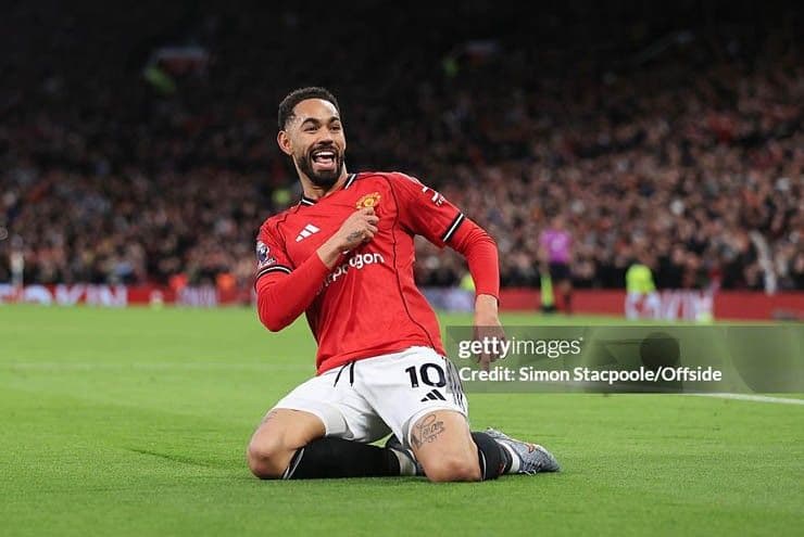 Matheus Cunha ăn mừng bàn thắng mở tỷ số cho Manchester United.