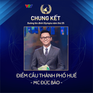 MC Đức Bảo tại điểm cầu thành phố Huế cho chung kết Đường lên đỉnh Olympia năm thứ 25.