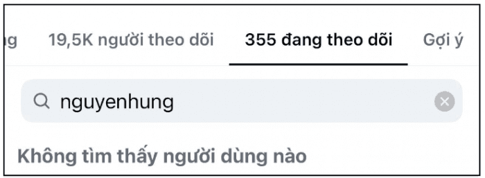 Màn hình điện thoại hiển thị kết quả tìm kiếm 'nguyenhung' không tìm thấy người dùng, minh họa áp lực vô hình sau nút 'unfollow' của người nổi tiếng.