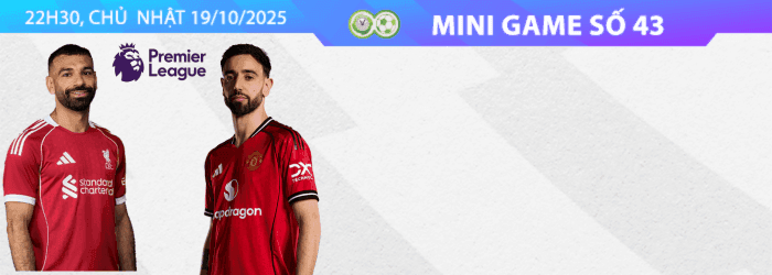 Mohamed Salah của Liverpool và Bruno Fernandes của Manchester United trước trận derby nước Anh.