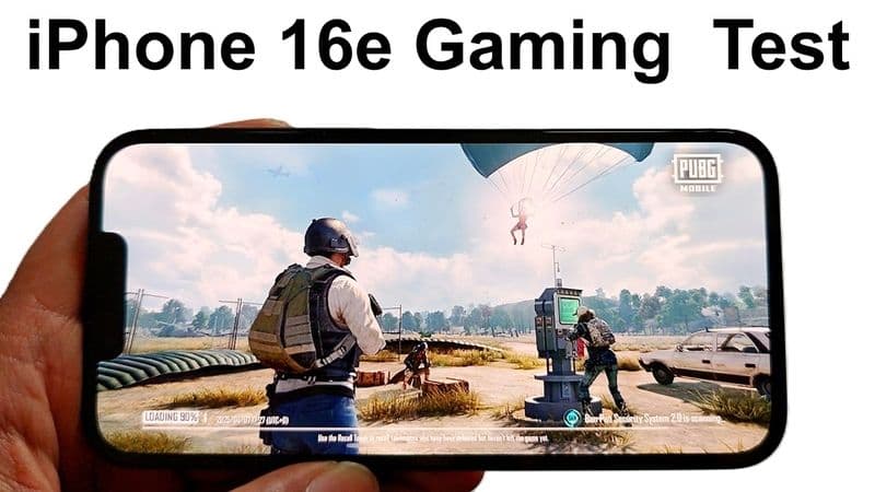 Một người đang chơi game trên iPhone, minh họa hiệu năng mạnh mẽ của chip A19 và khả năng xử lý các tác vụ nặng trong hệ sinh thái iOS.