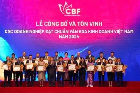 Một sự kiện tôn vinh doanh nghiệp, tượng trưng cho nỗ lực chấn chỉnh thị trường và thúc đẩy văn hóa kinh doanh minh bạch sau các cuộc thanh tra.