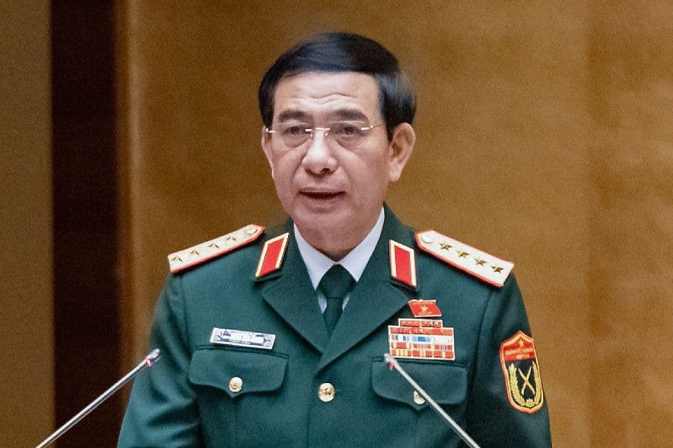 Một tướng lĩnh quân đội Việt Nam phát biểu về chiến lược quốc phòng