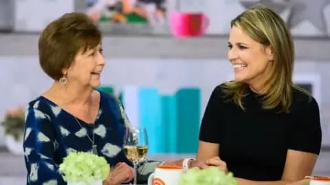 Nancy Guthrie và Savannah Guthrie xuất hiện trên chương trình Today của NBC, tượng trưng cho sự chú ý của truyền thông và công chúng đối với vụ án.