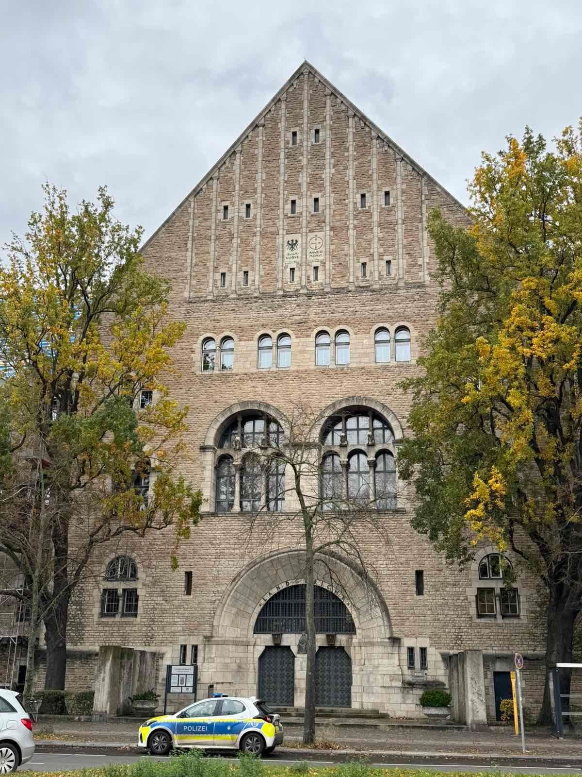 Ông Lê Trung Khoa, chủ biên tờ thoibao.de, bị Vingroup kiện tại tòa án Đức.