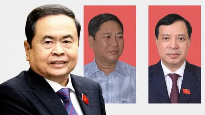 Ông Lại Thế Nguyên (phải), Phó Bí thư Thường trực Tỉnh ủy Thanh Hóa, một trong những lãnh đạo bị cho thôi tư cách đại biểu Quốc hội.