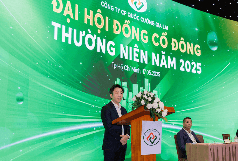 Ông Nguyễn Quốc Cường tại Đại hội đồng cổ đông thường niên 2025 của Quốc Cường Gia Lai.