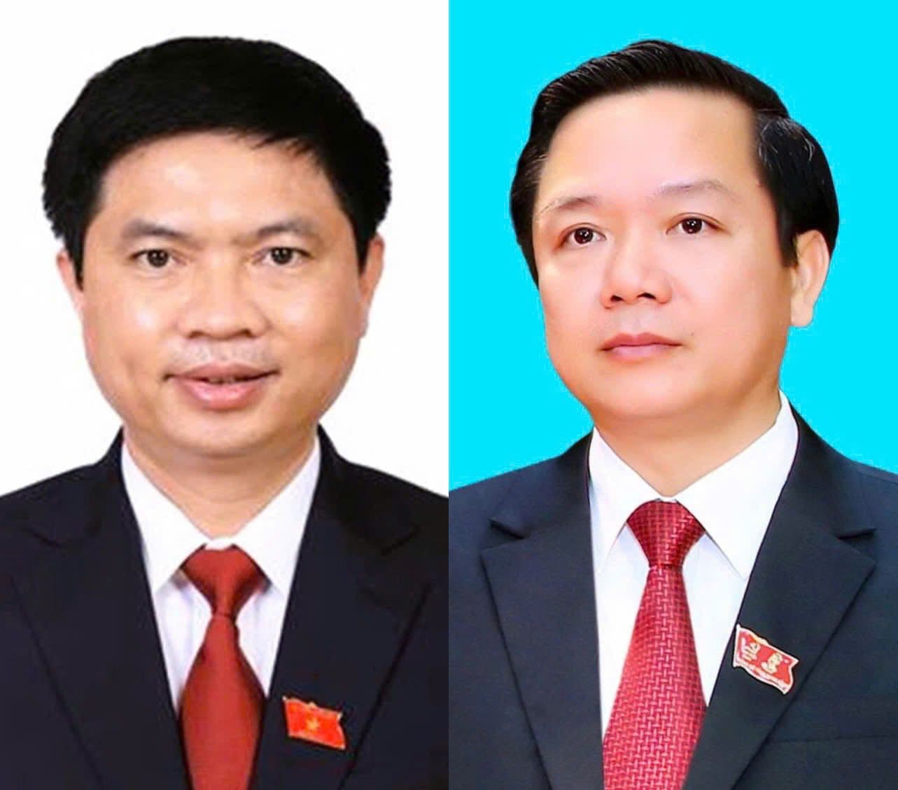 Ông Trương Quốc Huy và một lãnh đạo khác tại lễ công bố quyết định sáp nhập tỉnh Ninh Bình