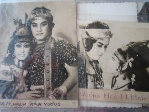 Nghệ sĩ Minh Vương và Hoa Mỹ Hạnh trong trang phục cải lương thời hoàng kim.