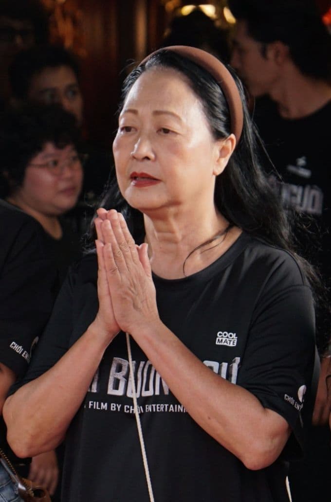 Nghệ sĩ Như Quỳnh ở tuổi U70 vẫn cháy hết mình với đam mê diễn xuất.